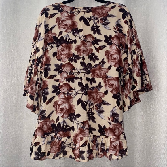 ALTAR’D STATE TOP - Picture 4 of 4